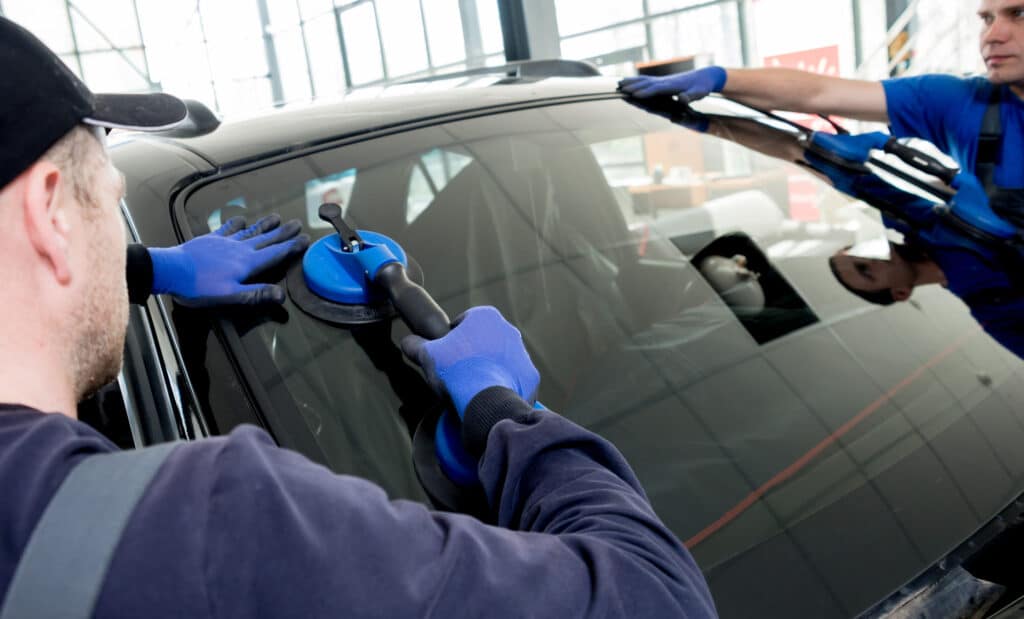 carrosserie-bonhomme-remplacement-pare-brise